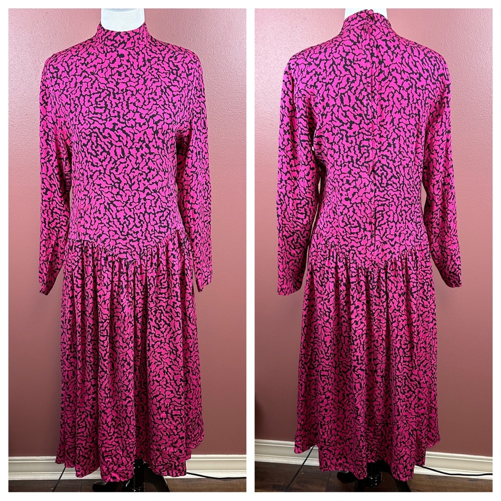 Vintage Jorie 100% silk leopard hot pink and black long sleeve midi dress